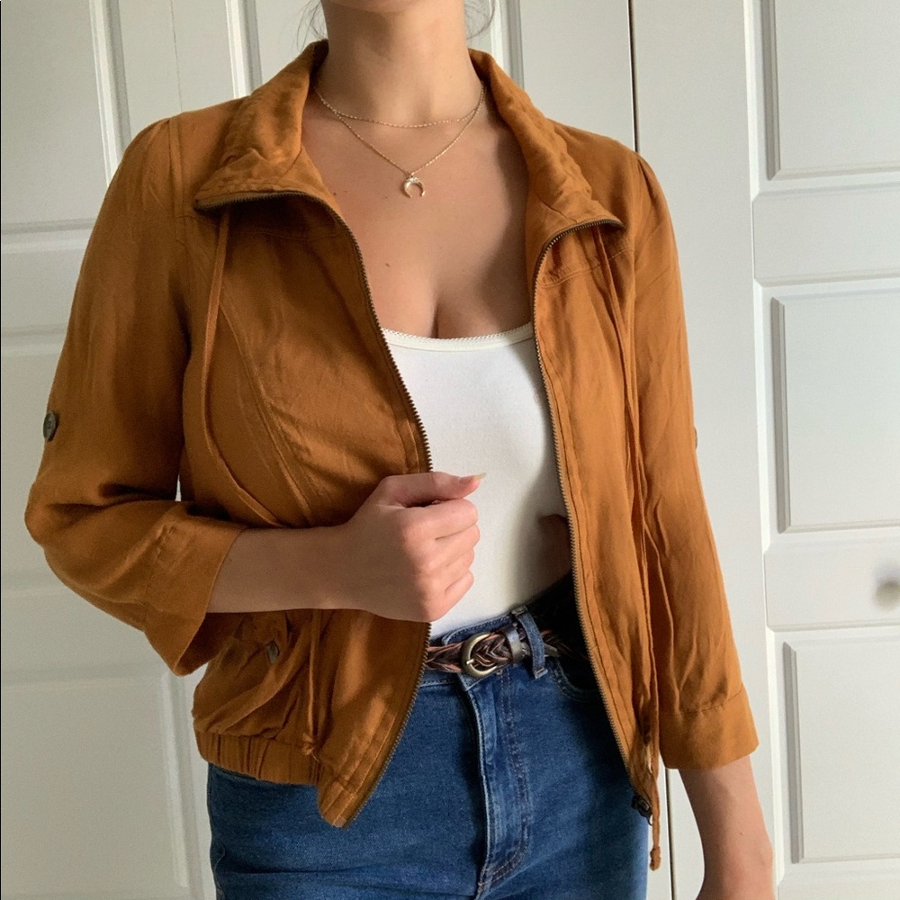 3/4 zip up jacket